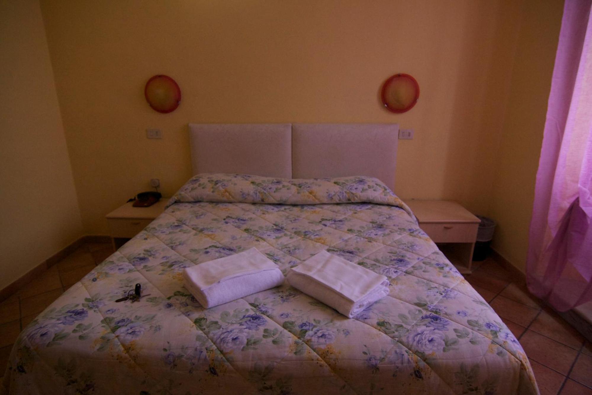 Hotel Cordova Florence Room photo