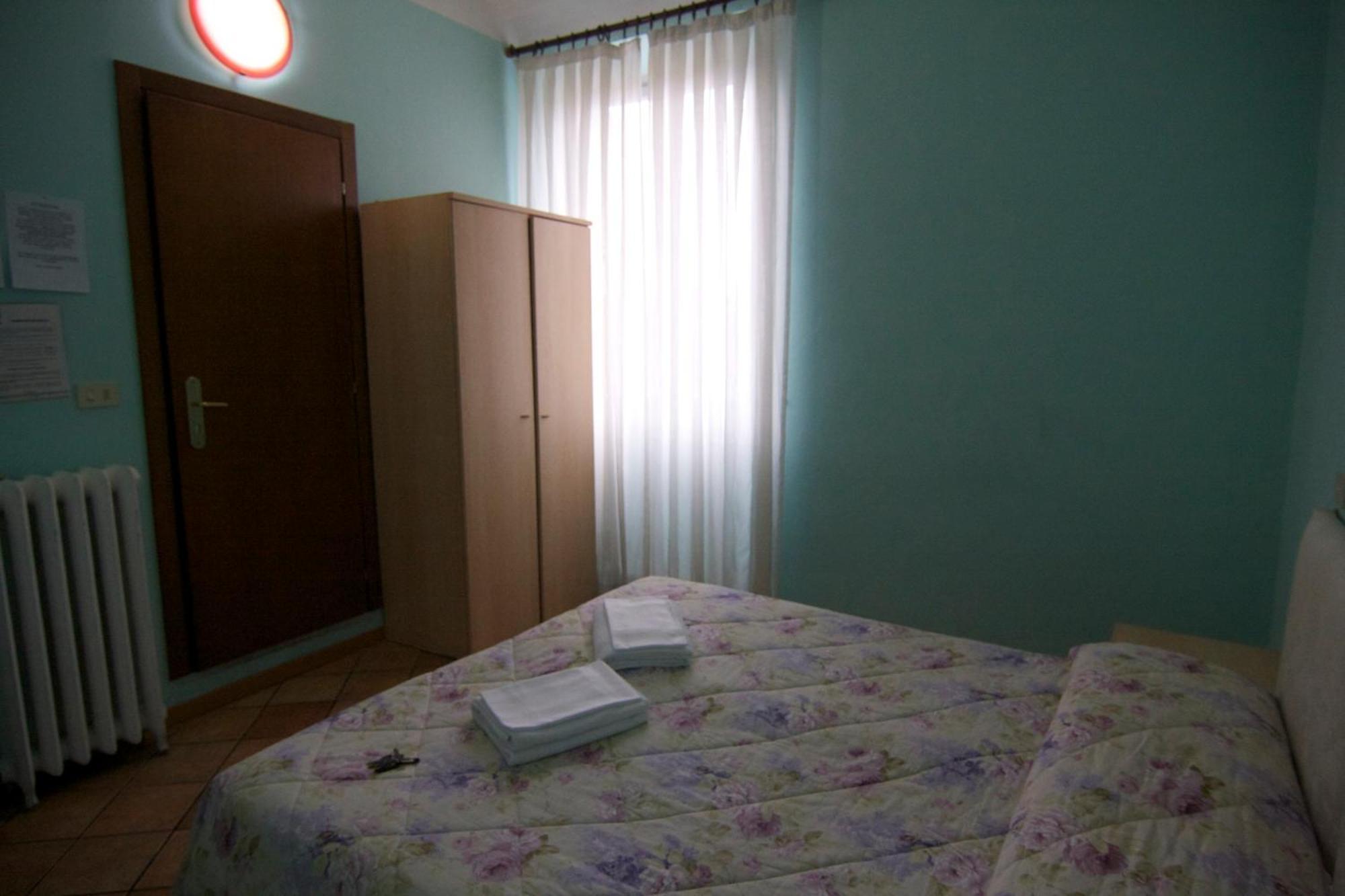Hotel Cordova Florence Room photo